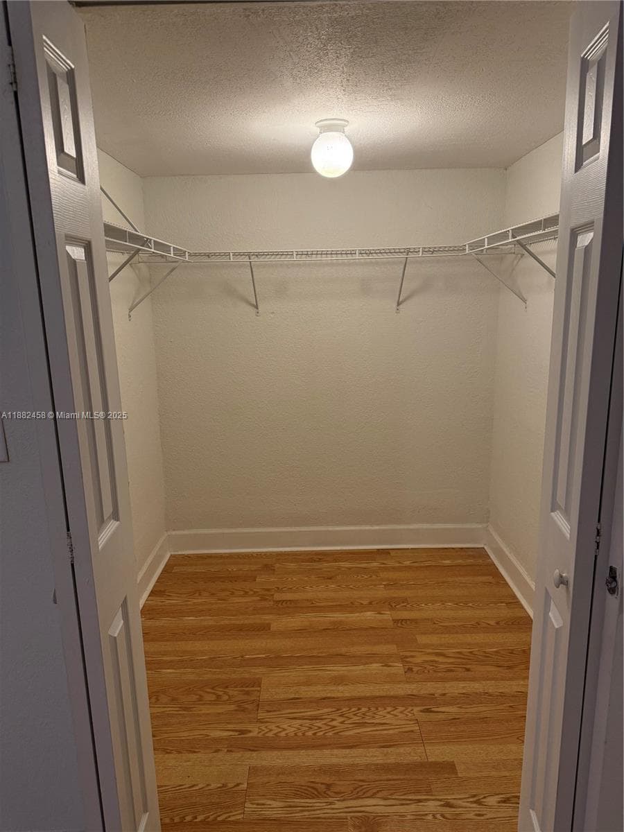EVENING STAR CONDO · #23 in Bay Harbor Islands - Photo 16