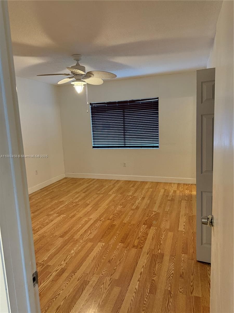 EVENING STAR CONDO · #23 in Bay Harbor Islands - Photo 10