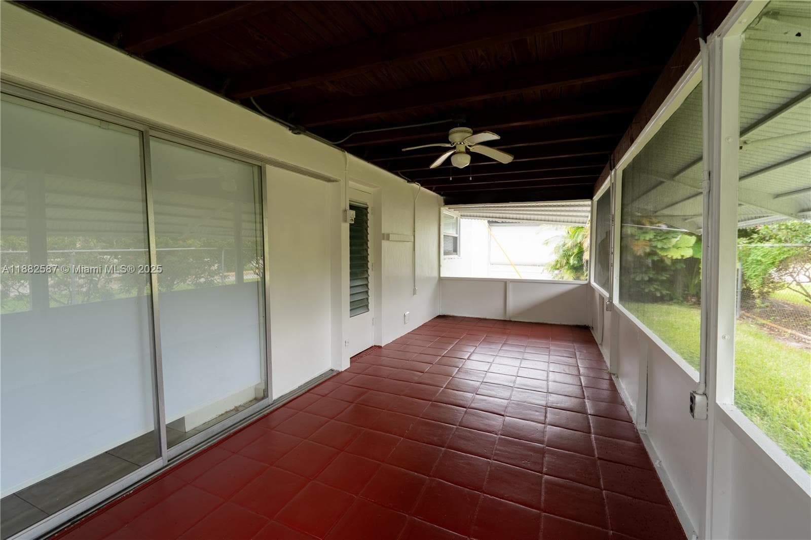 2702 NW 51st Pl #2702 photo 23