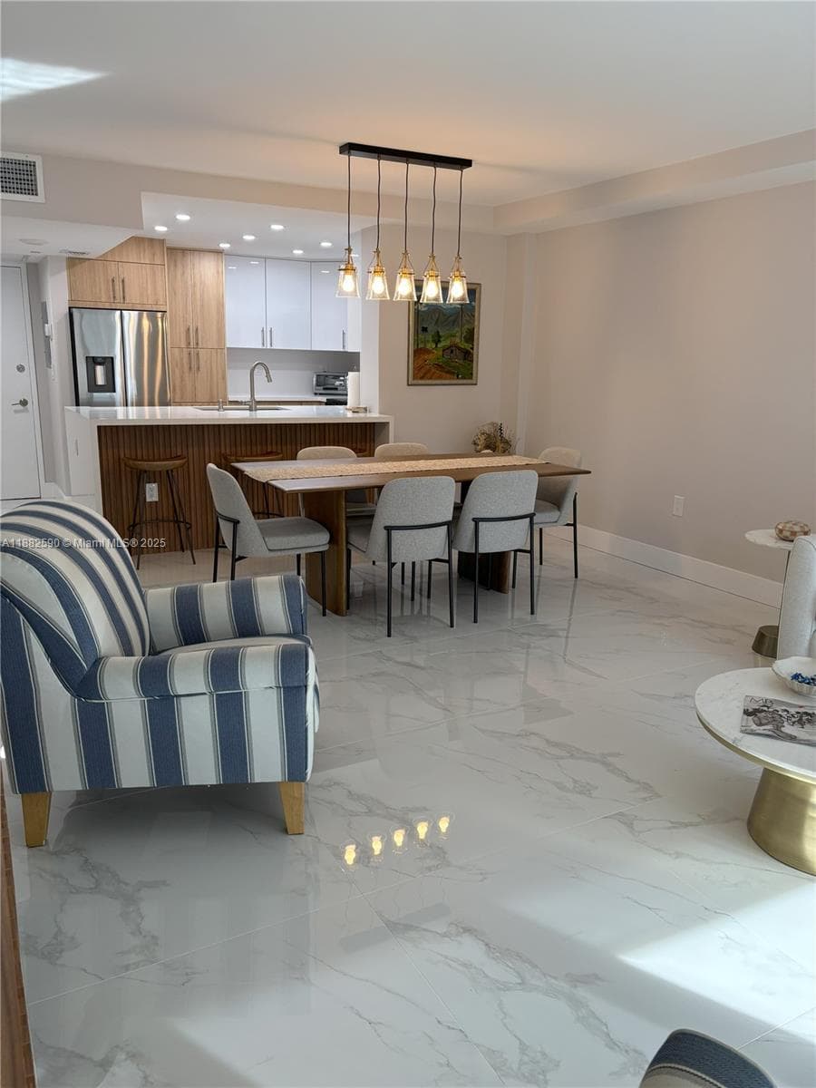 ARLEN BEACH CONDO · #1203 in Miami Beach - Photo 24