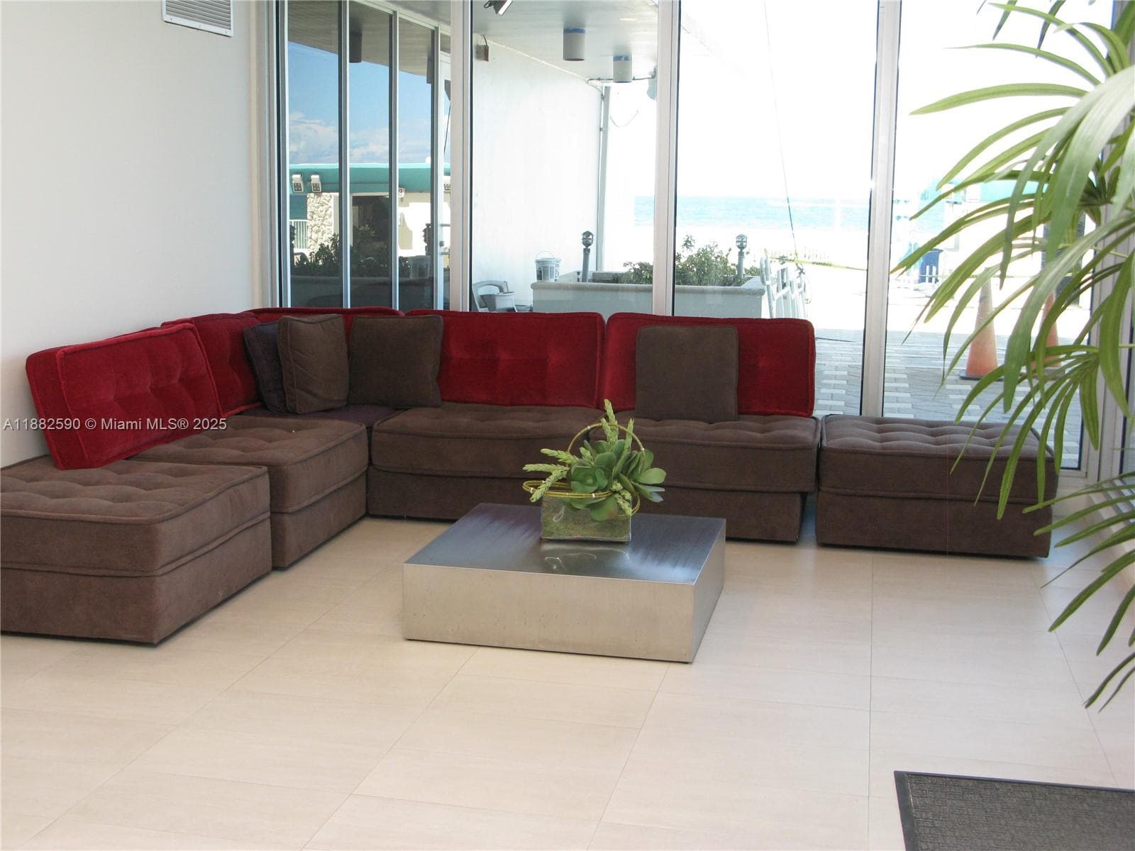 ARLEN BEACH CONDO · #1203 in Miami Beach - Photo 37
