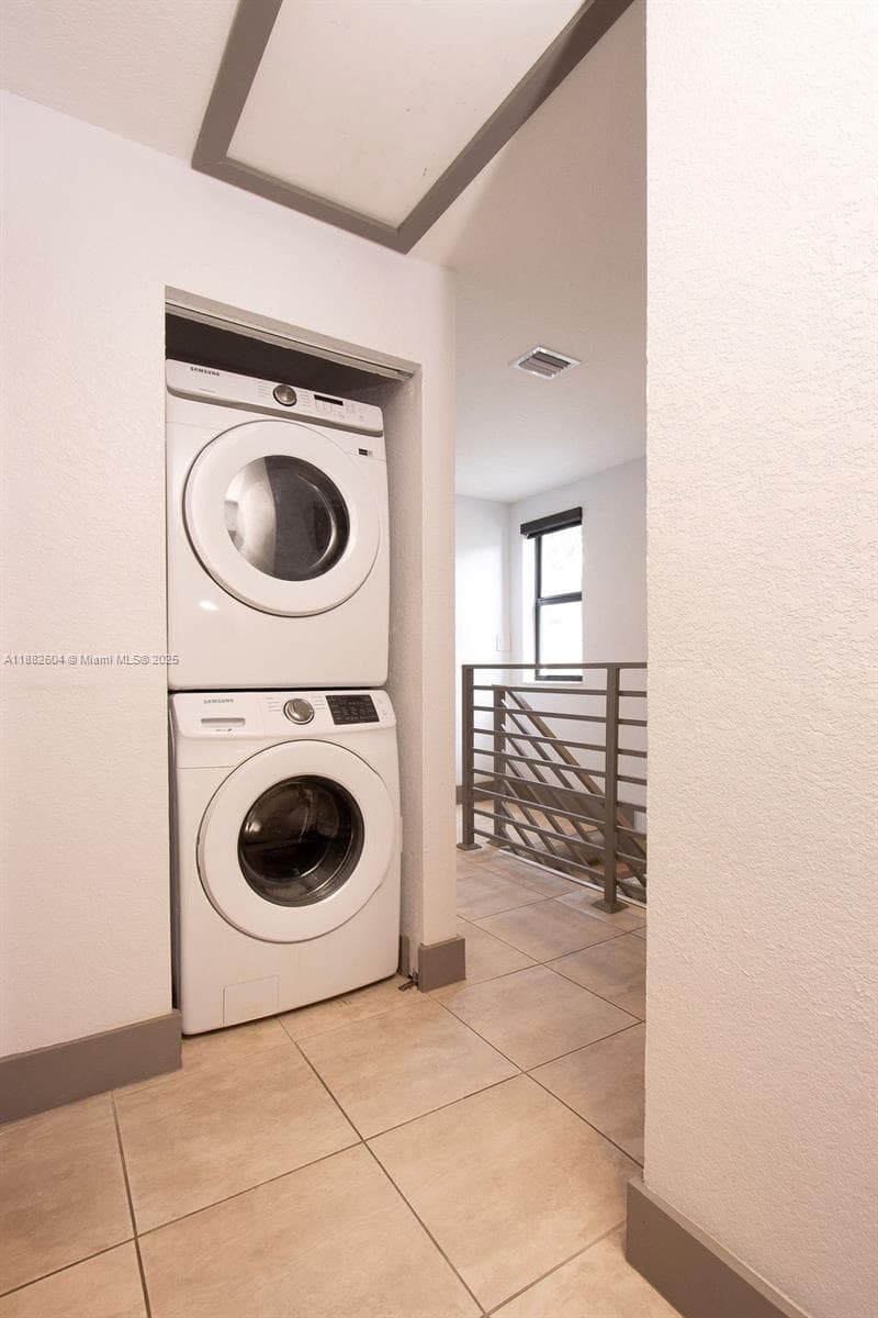 Palmetto Homes of Miami · #4 in Opa-Locka - Photo 21