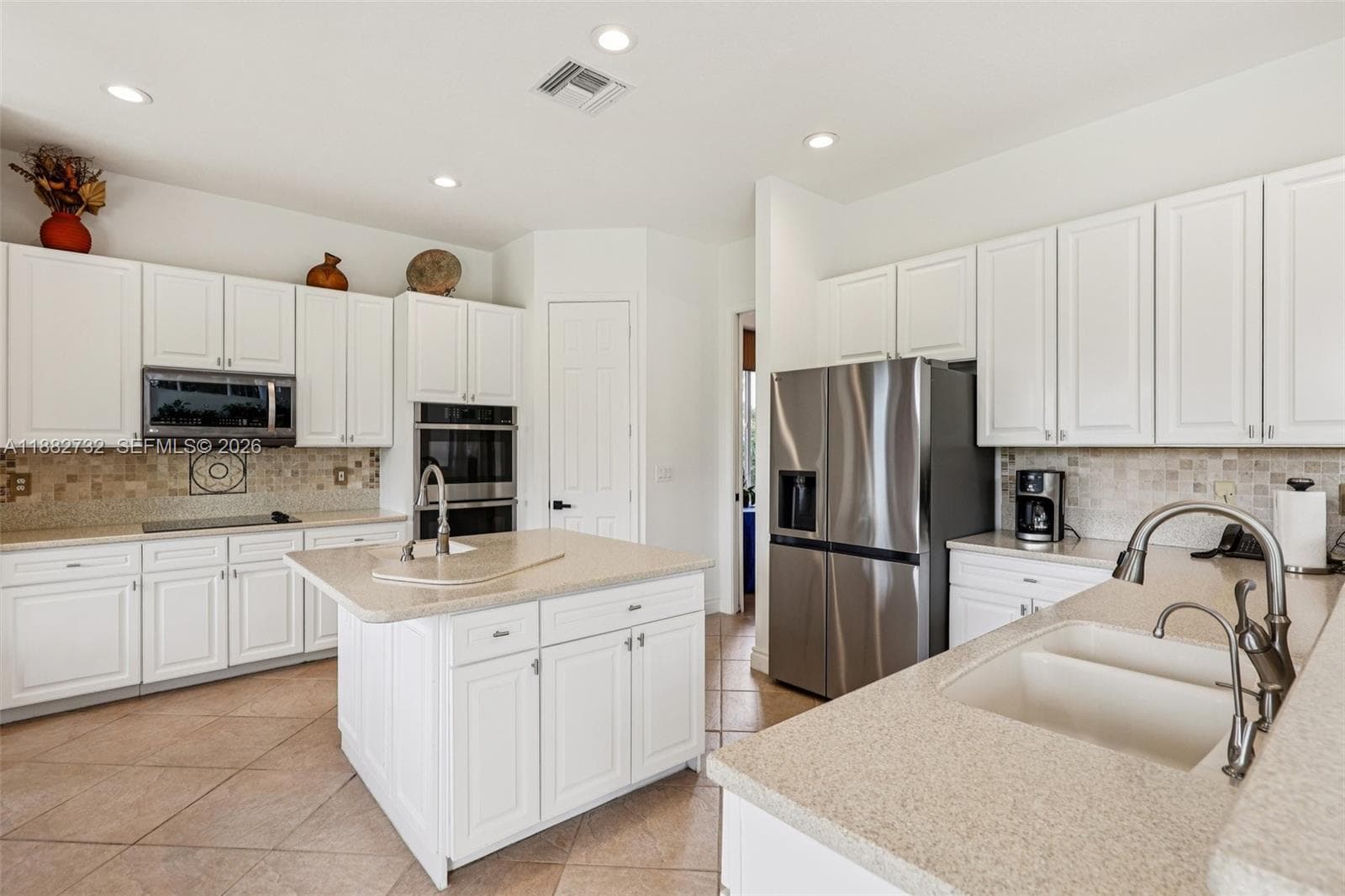 11759 Paradise Cove Ln photo 22