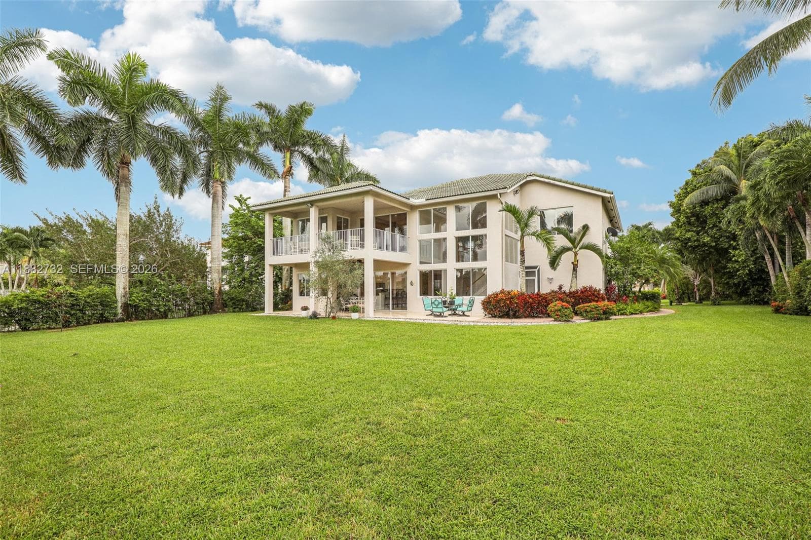 11759 Paradise Cove Ln photo 3
