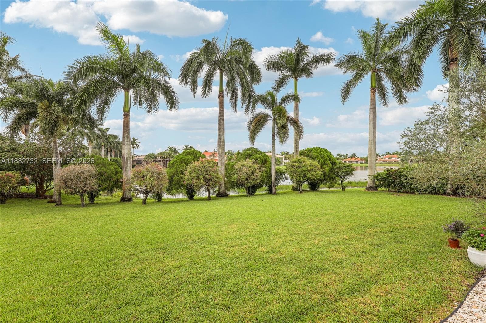 11759 Paradise Cove Ln photo 58