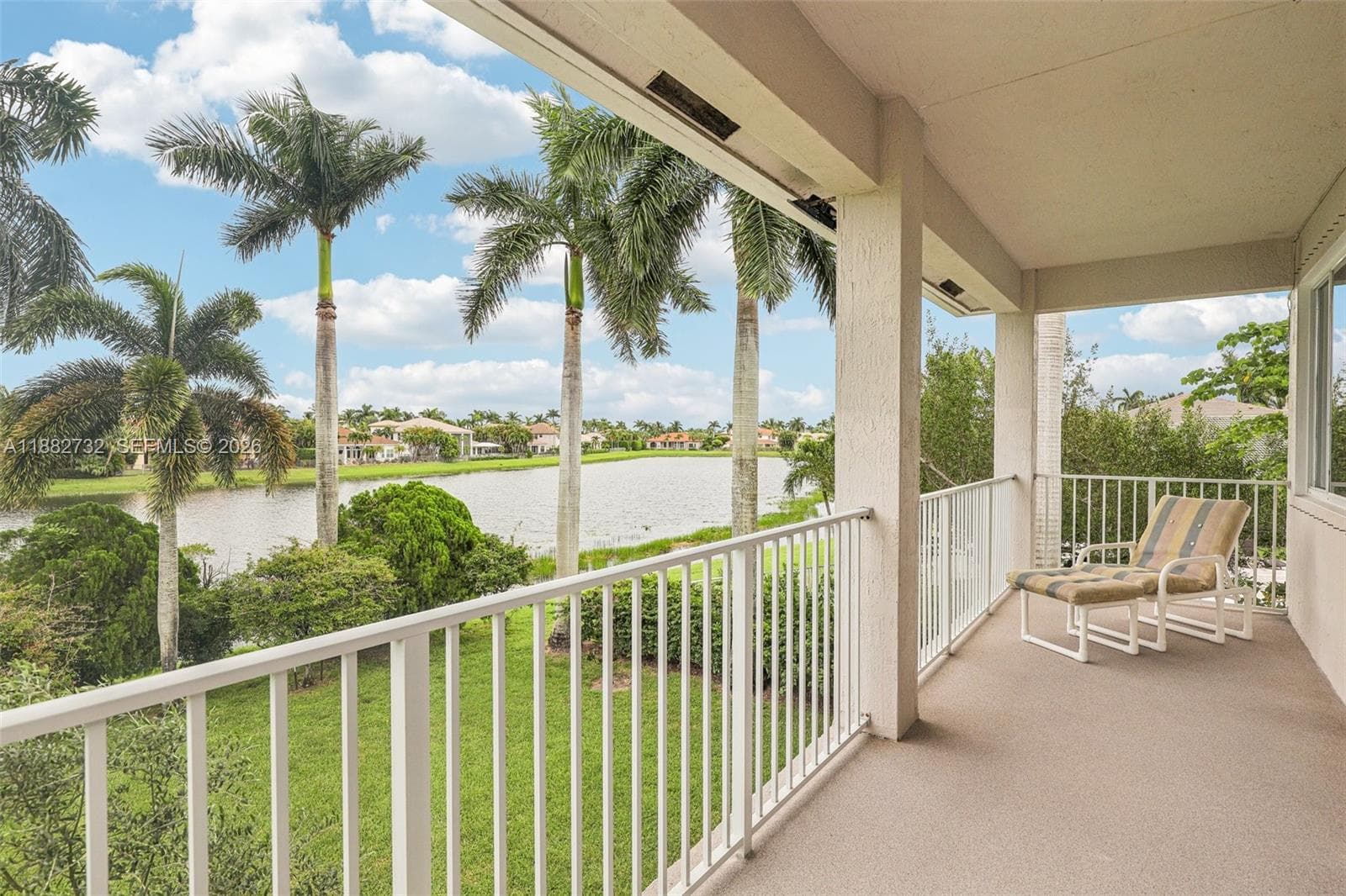 11759 Paradise Cove Ln photo 4
