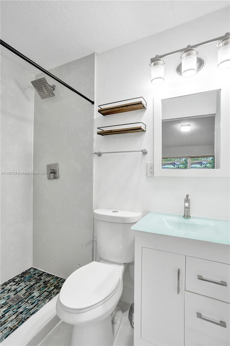 2281 SW 15th St photo 21