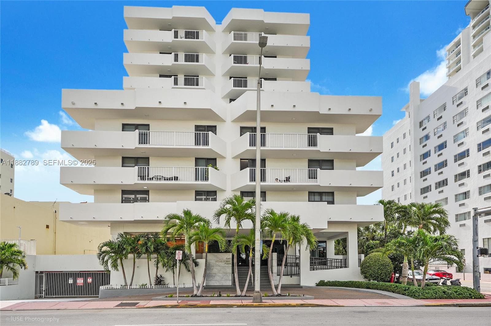Boutique building Vendome 4301 Collins Ave, a block from the Fontainebleau