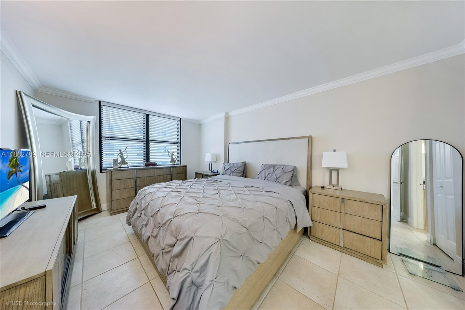 Vendome Renovated · #803 in Miami Beach - Photo 25