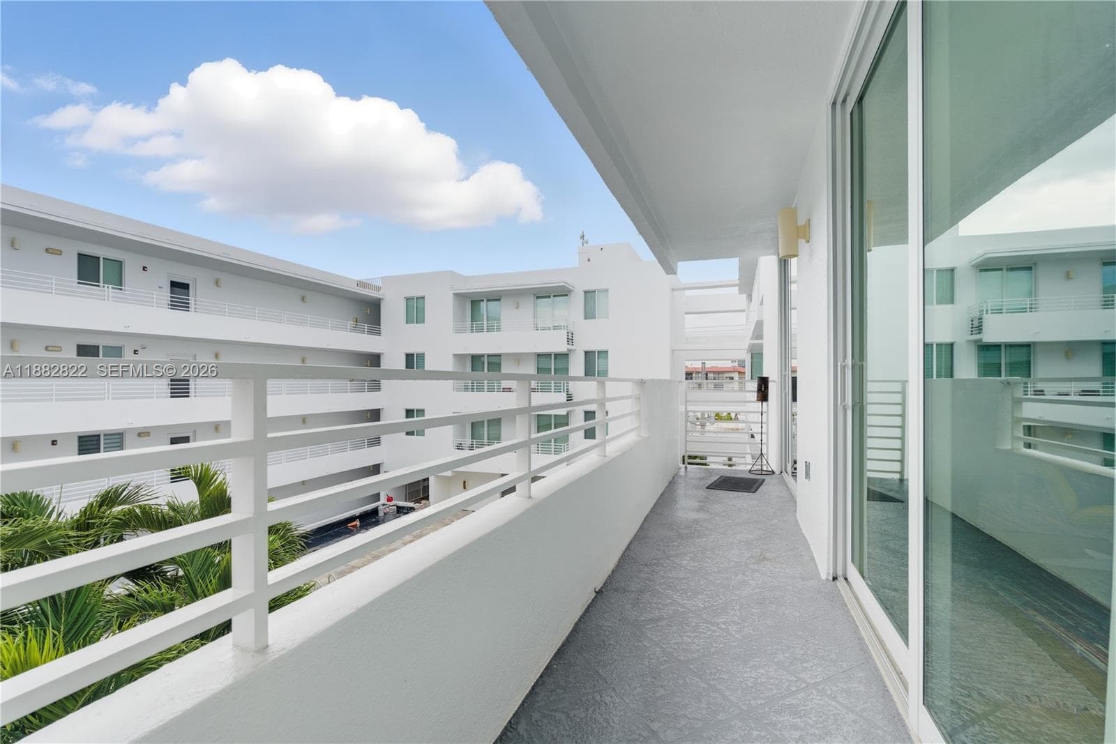 Rond Point · #402 in Miami Beach - Photo 17