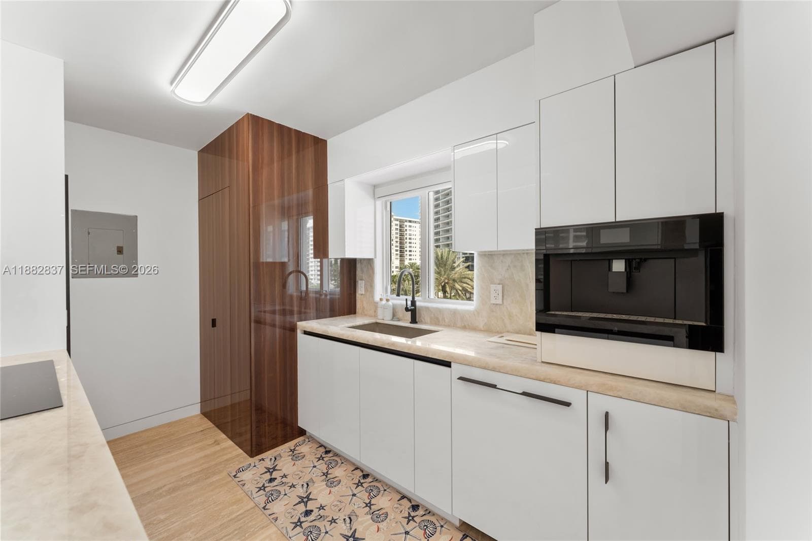 THE GRANDVIEW CONDO · #604 in Miami Beach - Photo 18