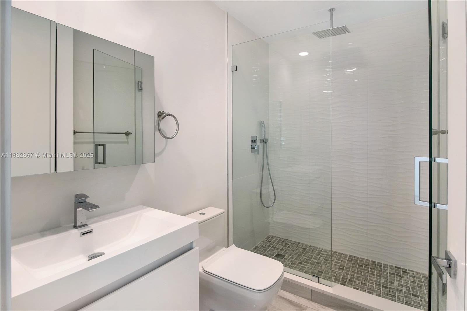 ONE FIFTY ONE AT BISCAYNE · #107 in North Miami - Photo 17