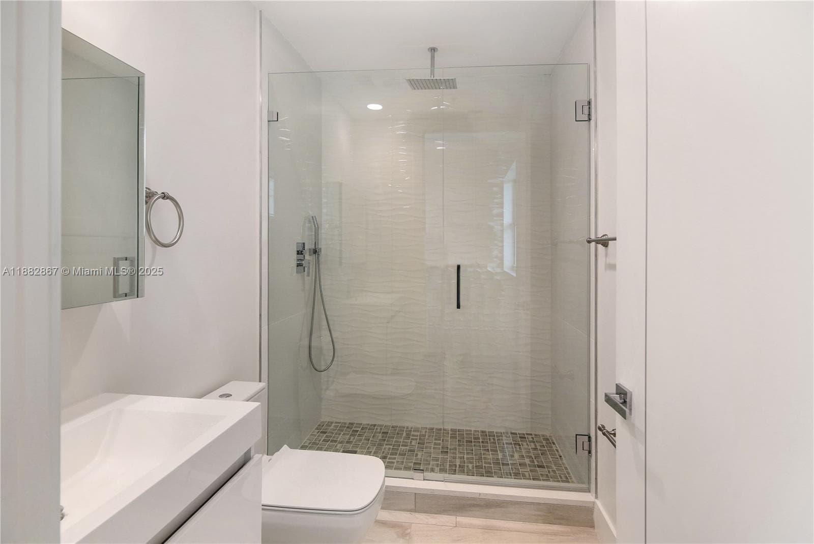 ONE FIFTY ONE AT BISCAYNE · #107 in North Miami - Photo 15