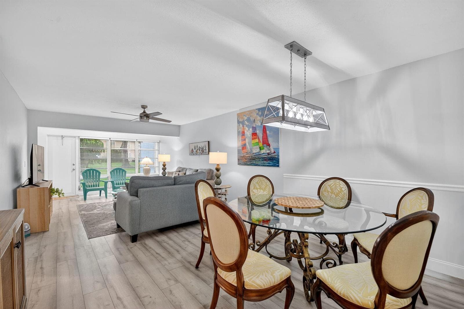 2411 papaya dr dining room