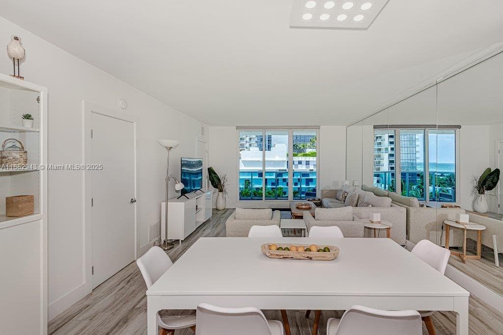 Roney Palace · #604 in Miami Beach - Photo 9