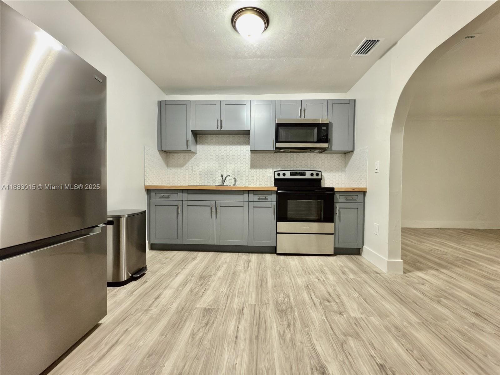 PINEWOOD PARK EXTENSION · #0 in Miami - Photo 35