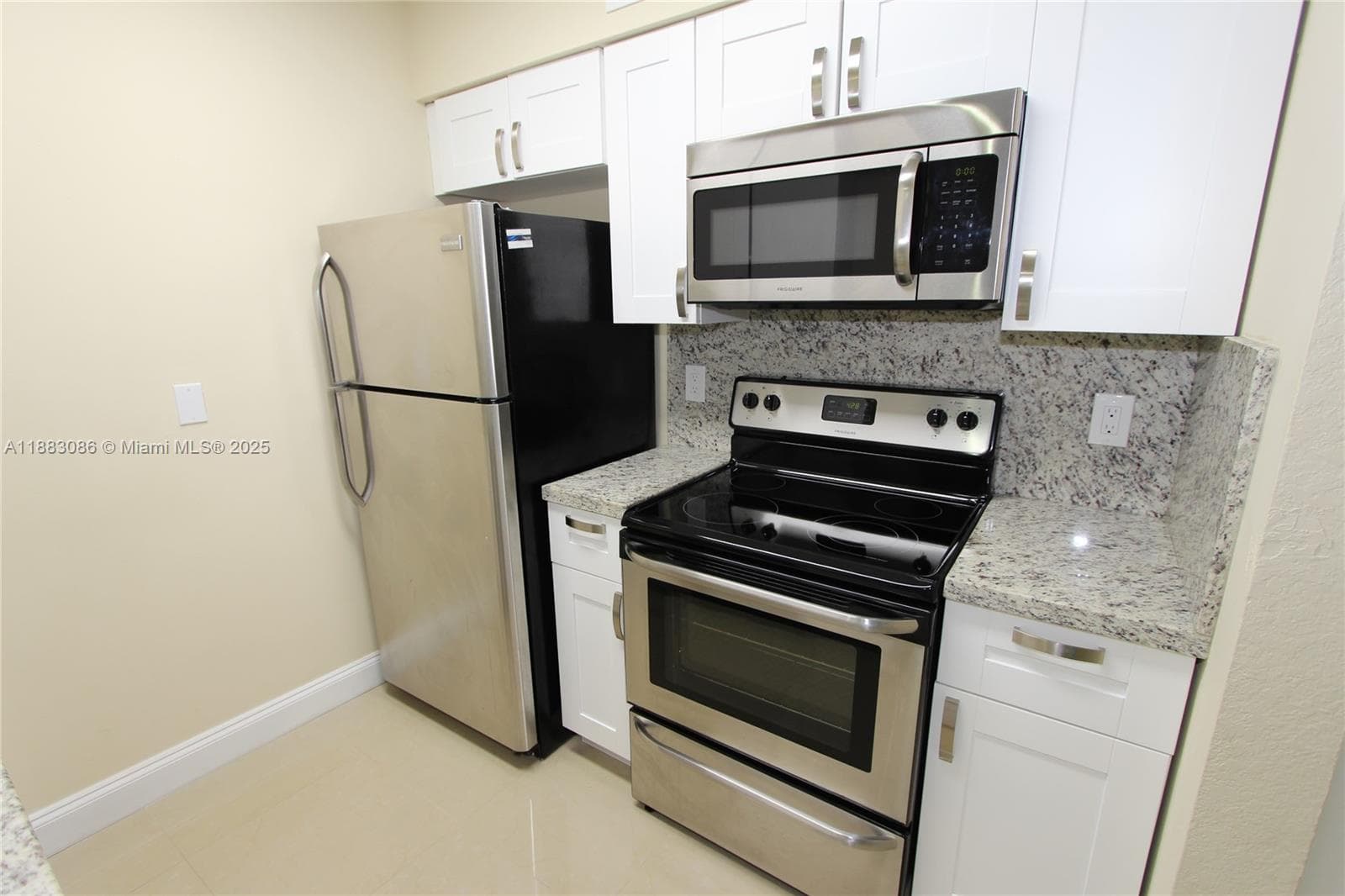 Lakeview Club Condo · #109 in Oakland Park - Photo 6