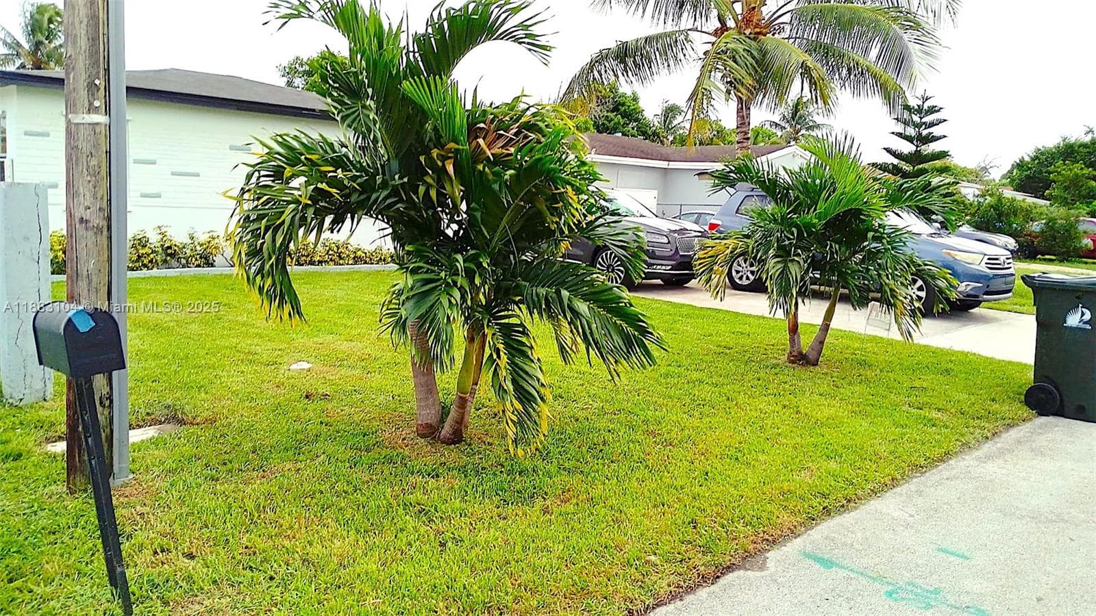 3416 SW 12th Ct photo 5