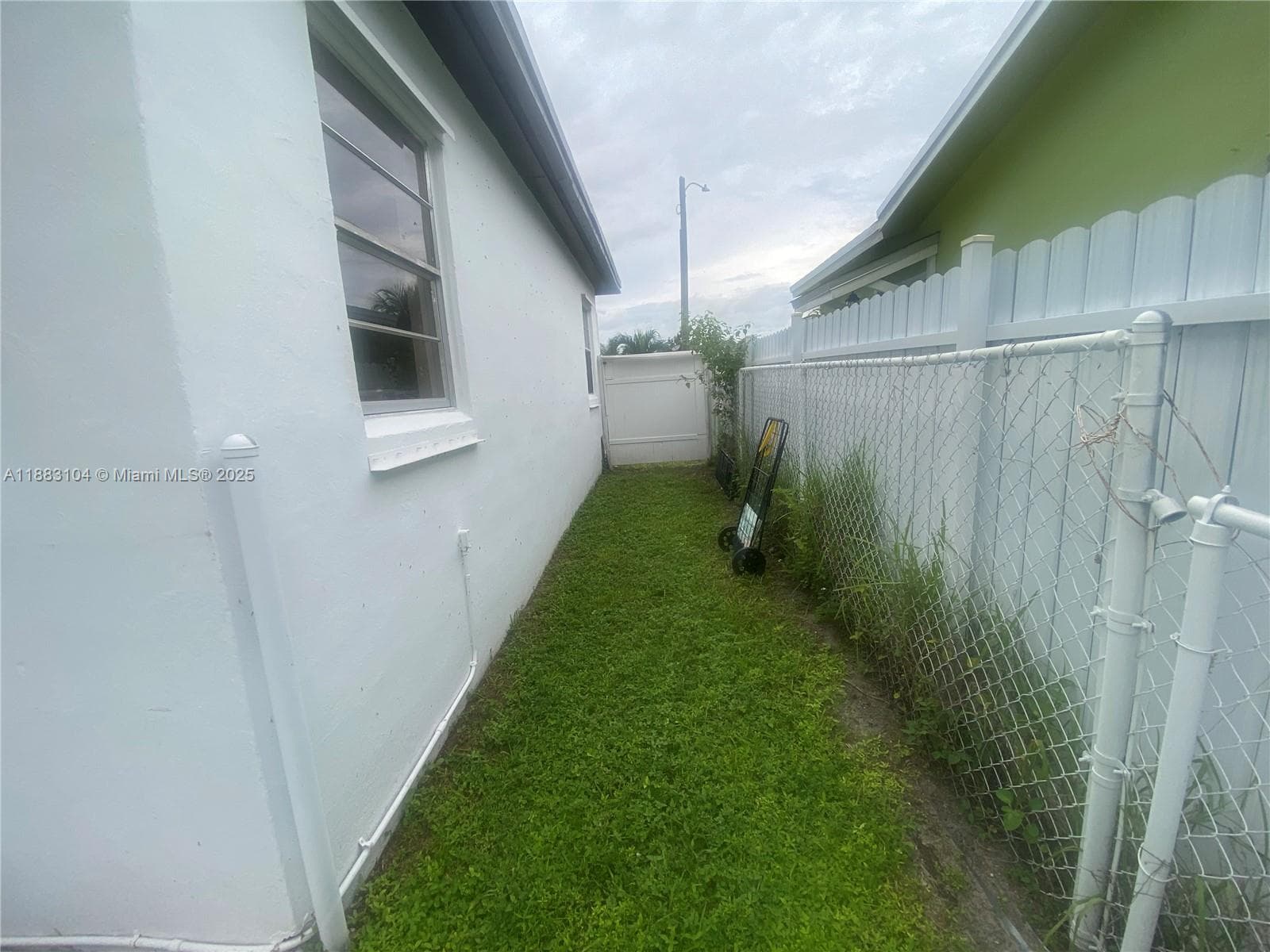 3416 SW 12th Ct photo 9