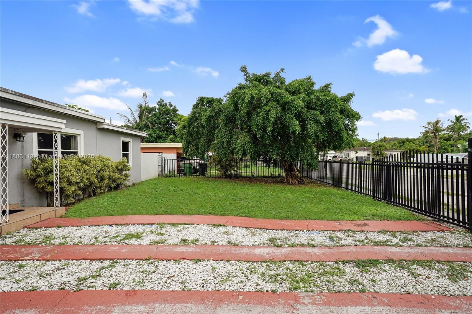 Gated Front yard