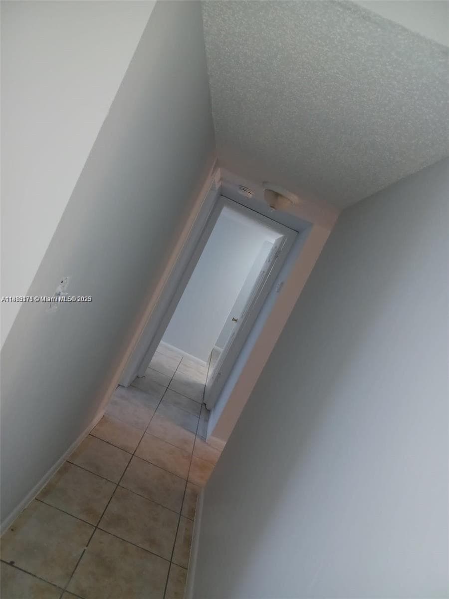 SUNSET HILLS I CONDOMINIU · #409 in Lauderdale Lakes - Photo 2