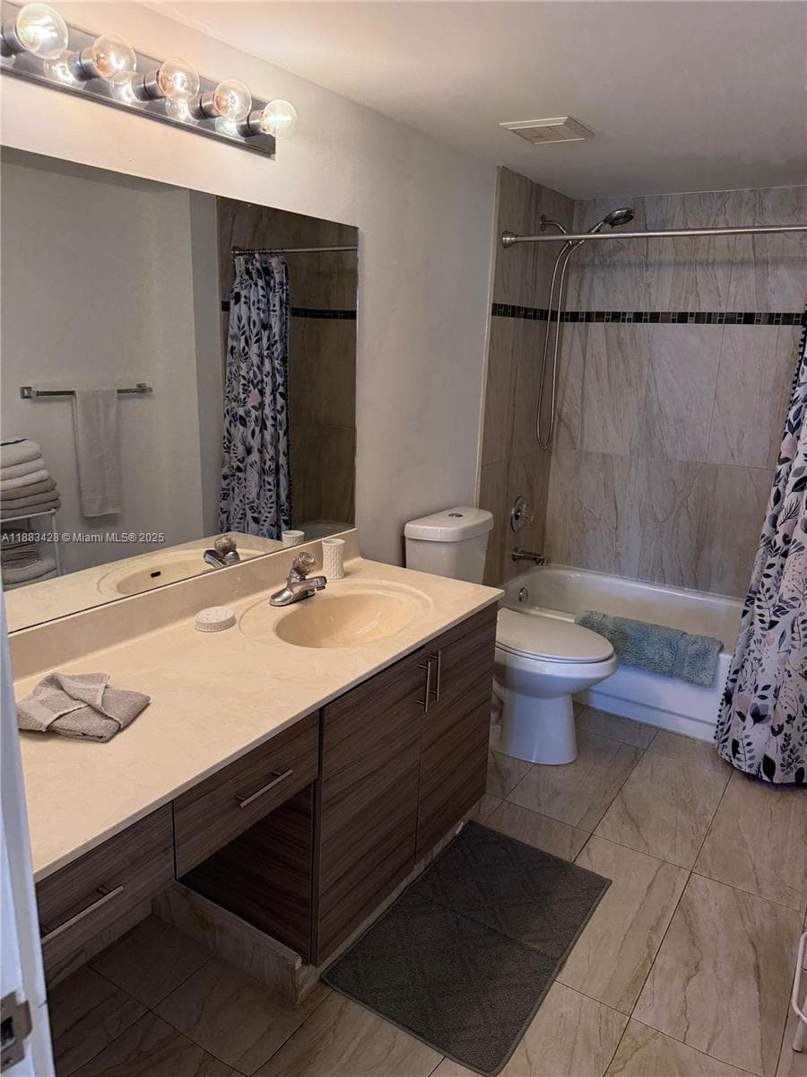 Le Frontenac · #505 in Sunny Isles Beach - Photo 16