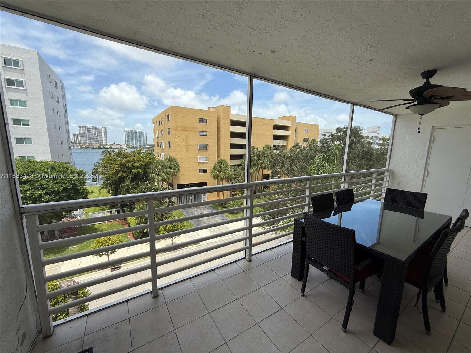 Le Frontenac · #505 in Sunny Isles Beach - Photo 24