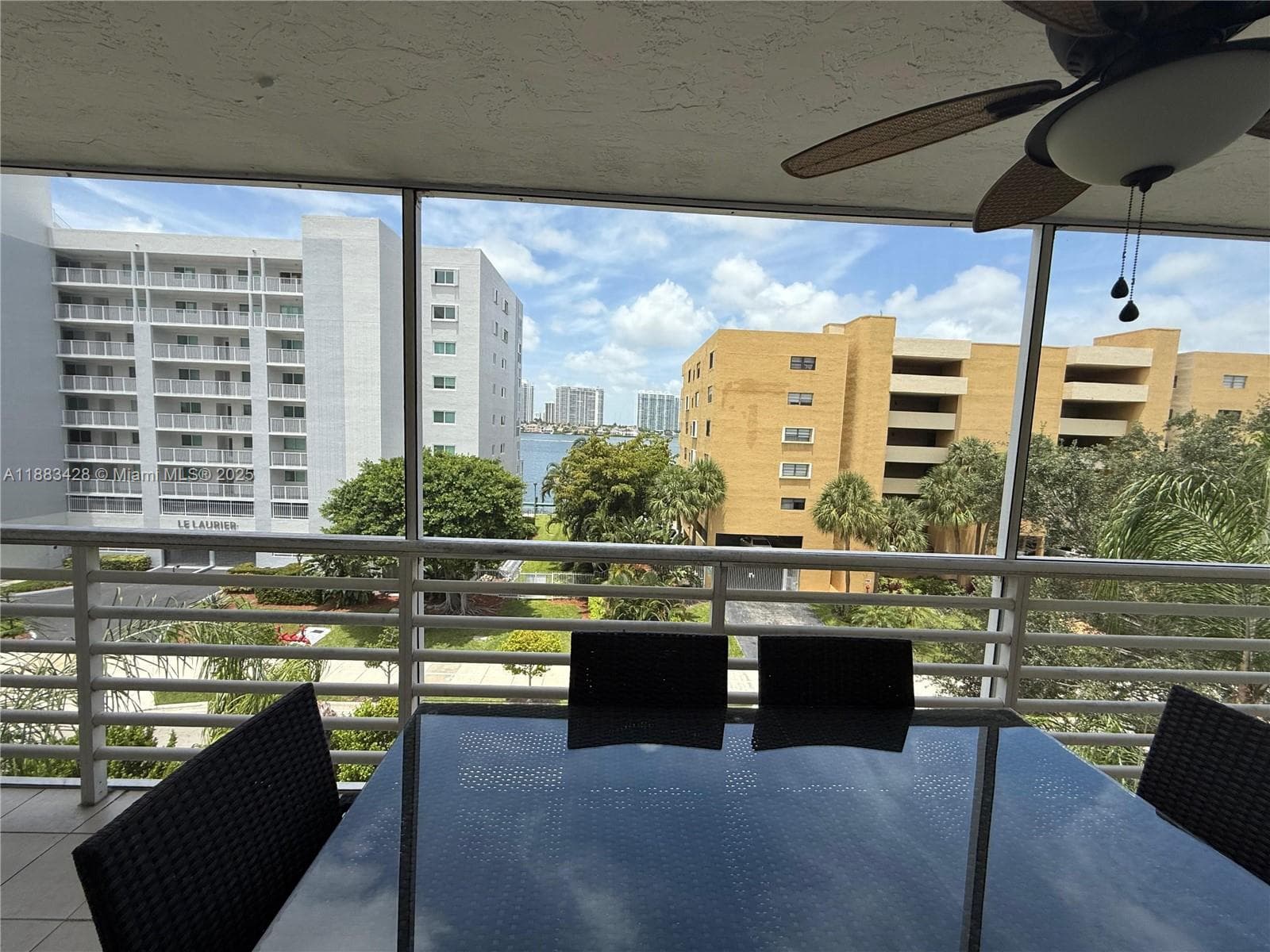 Le Frontenac · #505 in Sunny Isles Beach - Photo 21
