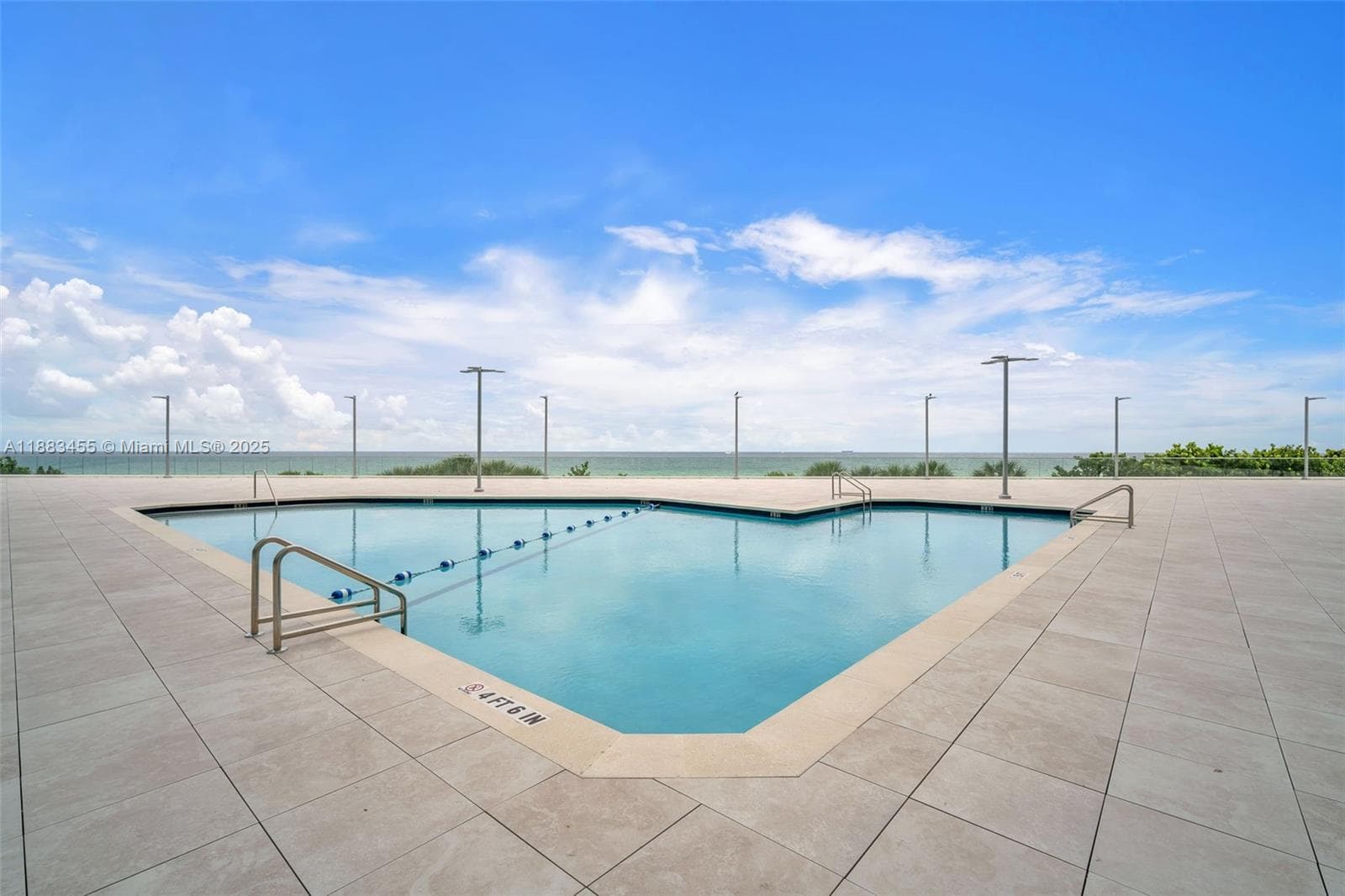 The Burleigh House Condo · #736 in Miami Beach - Photo 22