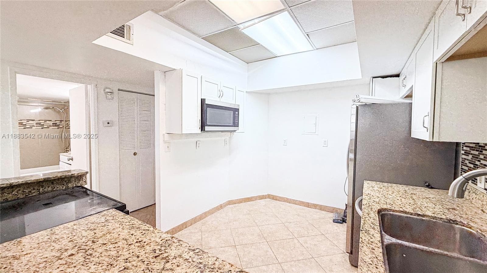 BUCKLEY TOWERS CONDO - EA · #1701E in Miami - Photo 5