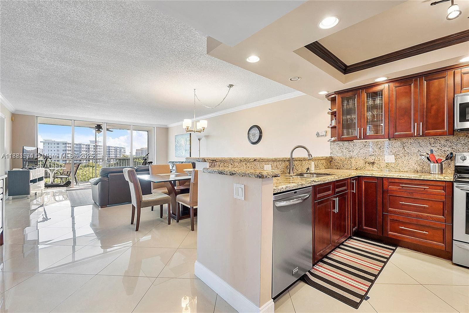 NO 39 PALM-AIRE COUNTRY C · #712 in Pompano Beach - Photo 1
