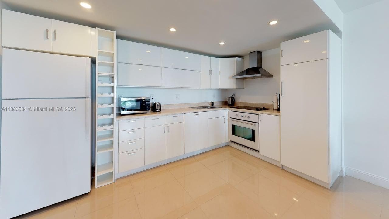 Ocean Reserve · #620 in Sunny Isles Beach - Photo 17