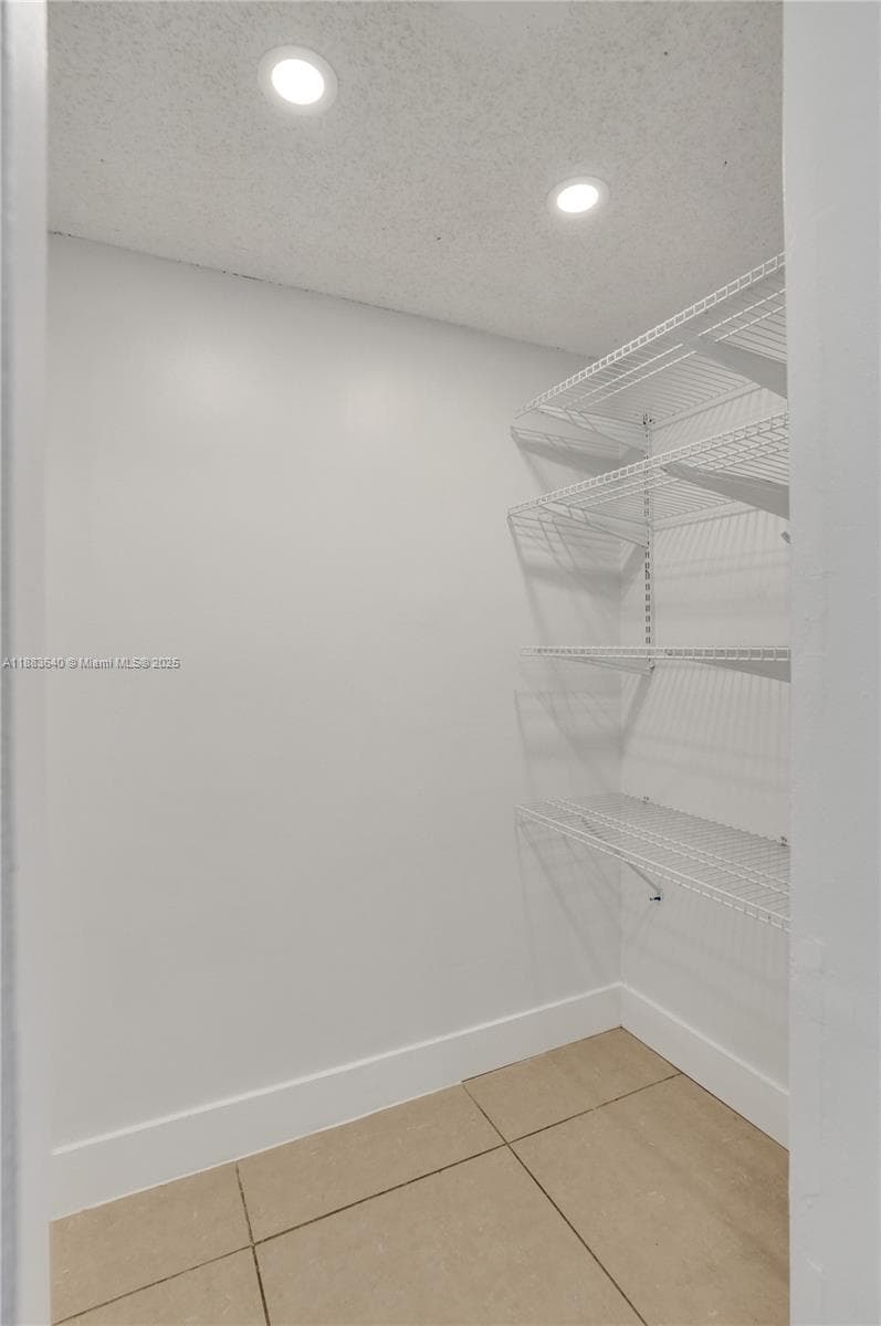MADISON DOWNTOWN CONDO · #W-1810 in Miami - Photo 13