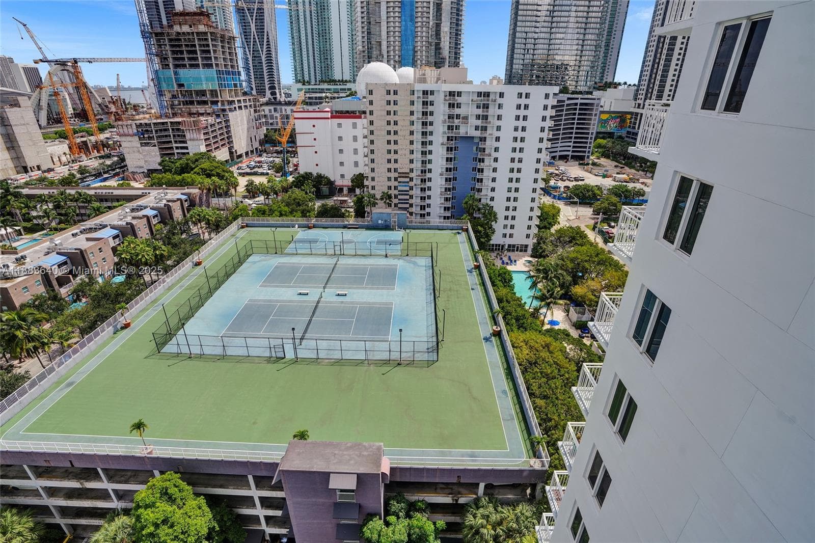 MADISON DOWNTOWN CONDO · #W-1810 in Miami - Photo 15