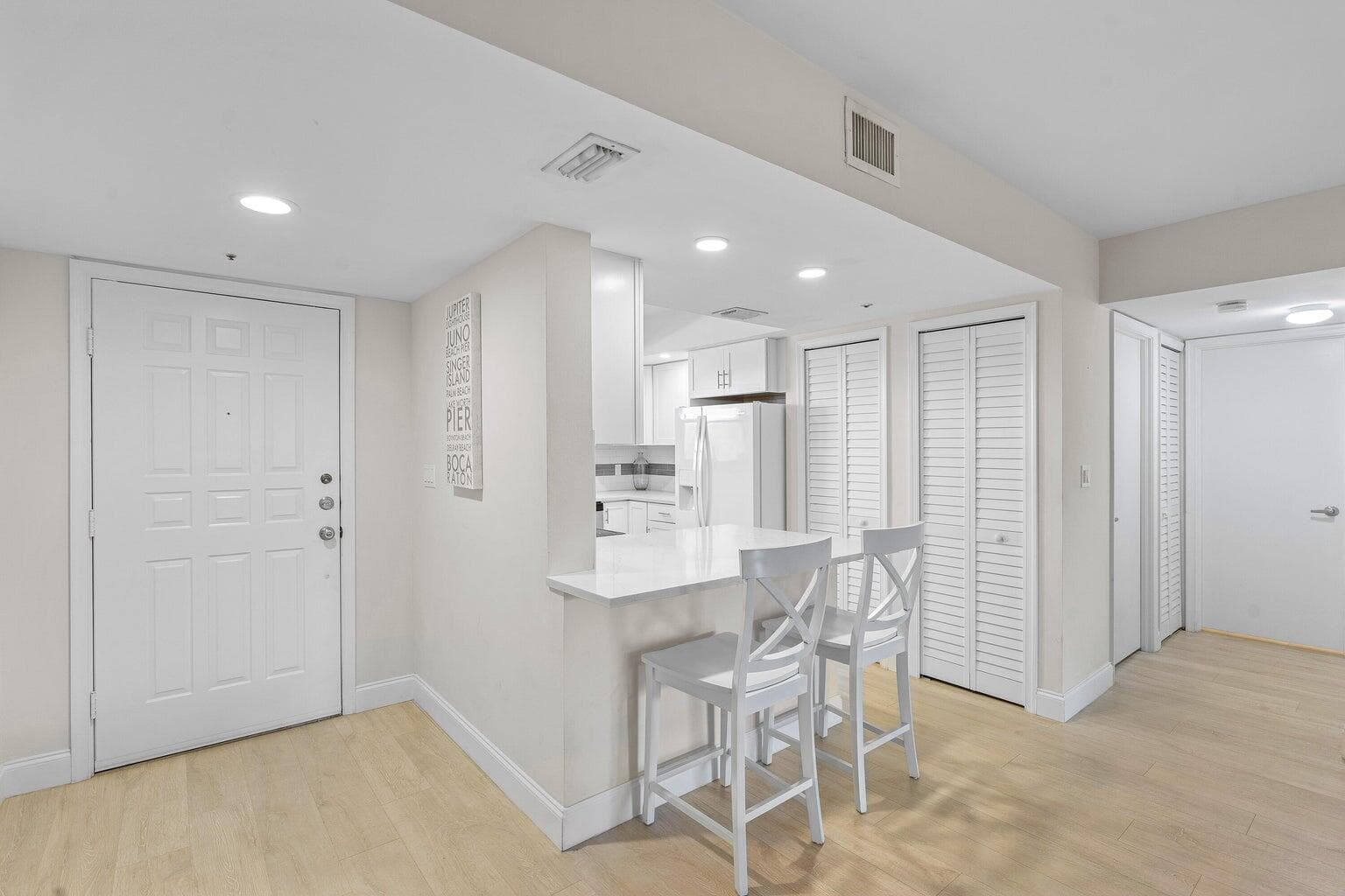 Entry way 1