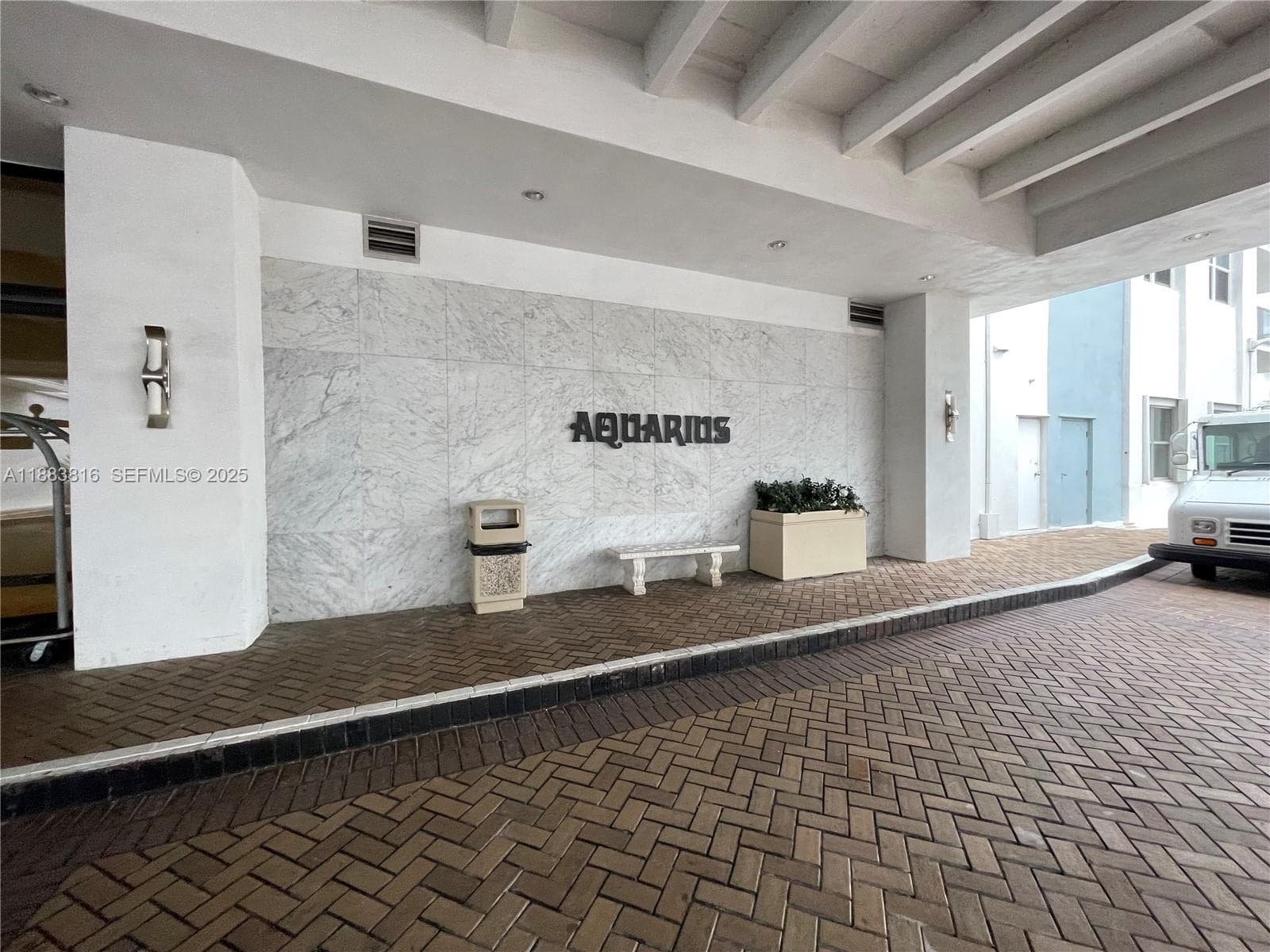 Valet Waiting Area