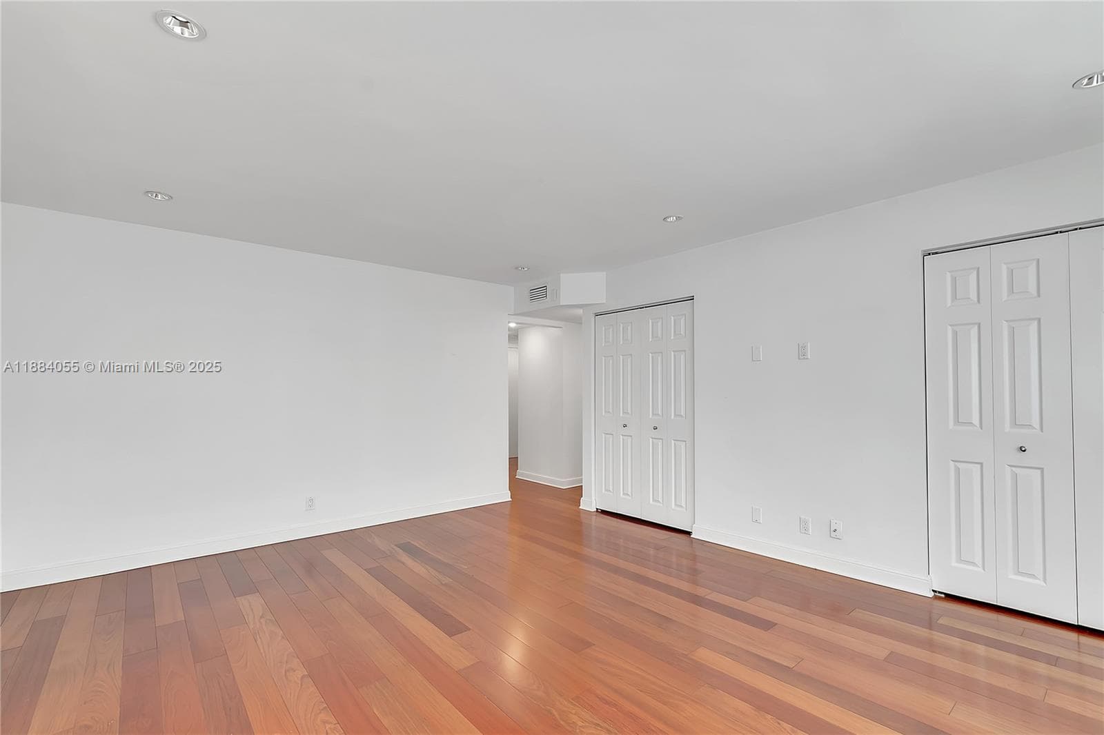 GALERIA CONDO · #506 in Miami Beach - Photo 12