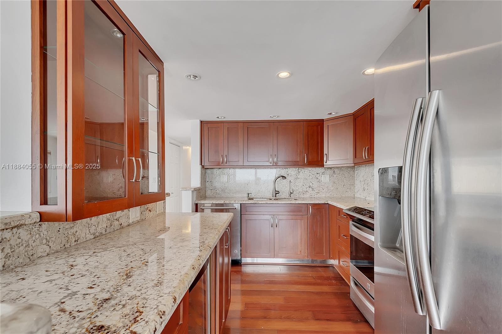 GALERIA CONDO · #506 in Miami Beach - Photo 9