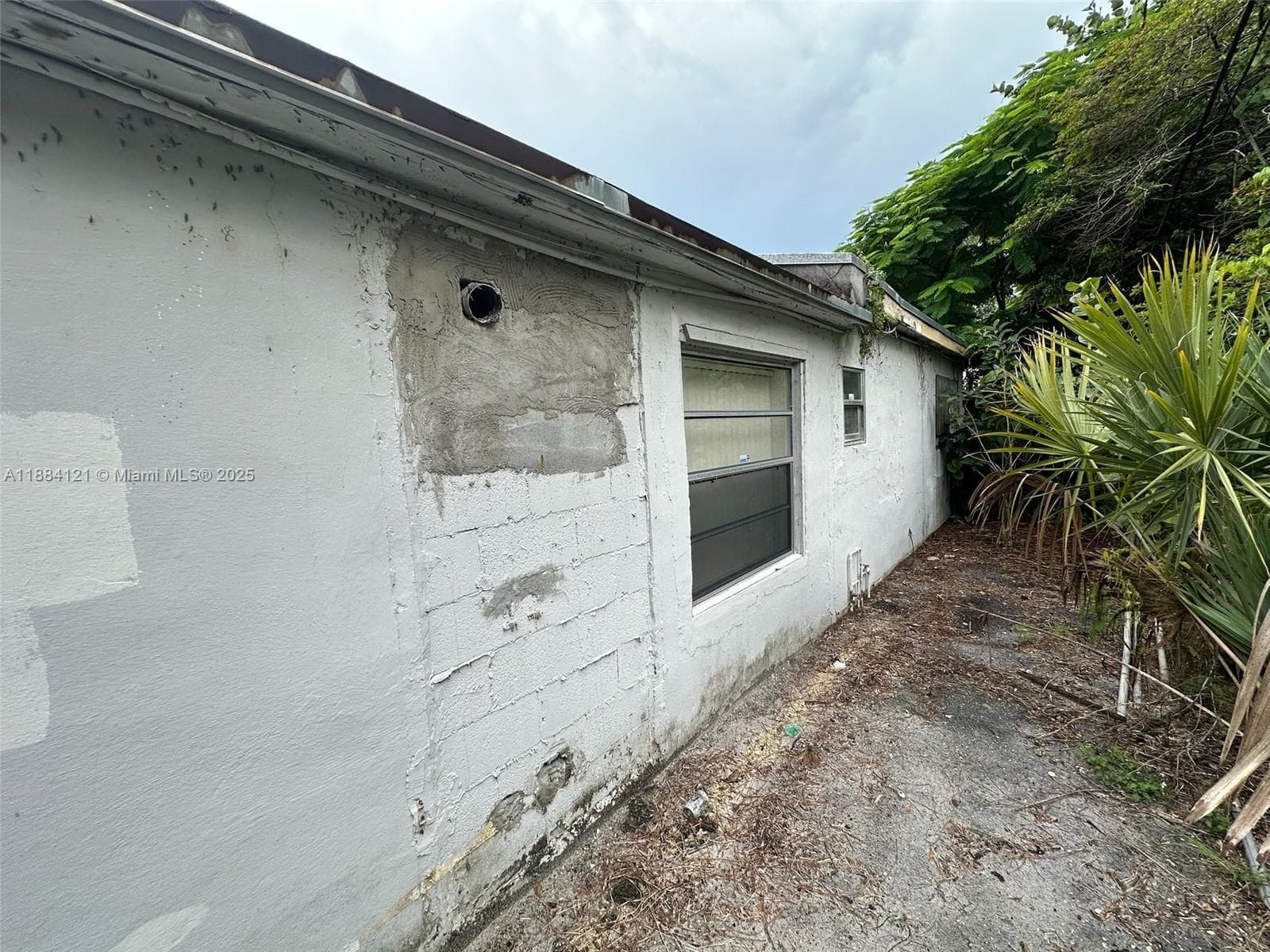1499 SW 28th Way photo 47