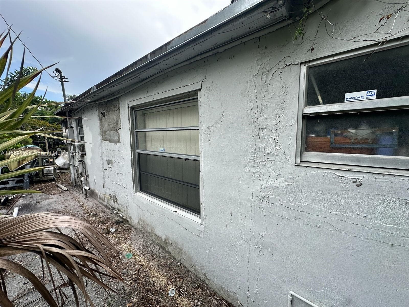1499 SW 28th Way photo 24
