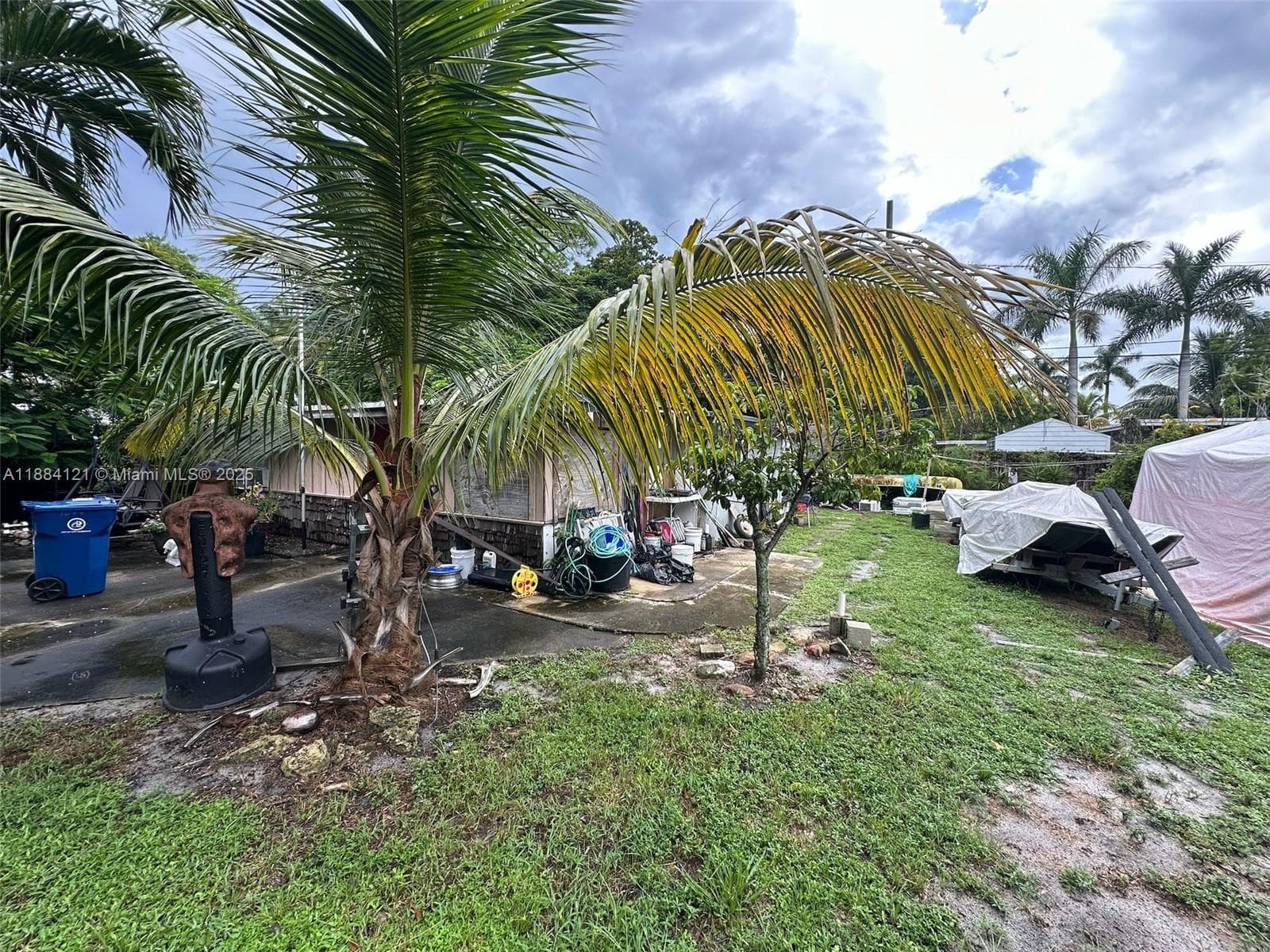 1499 SW 28th Way photo 35