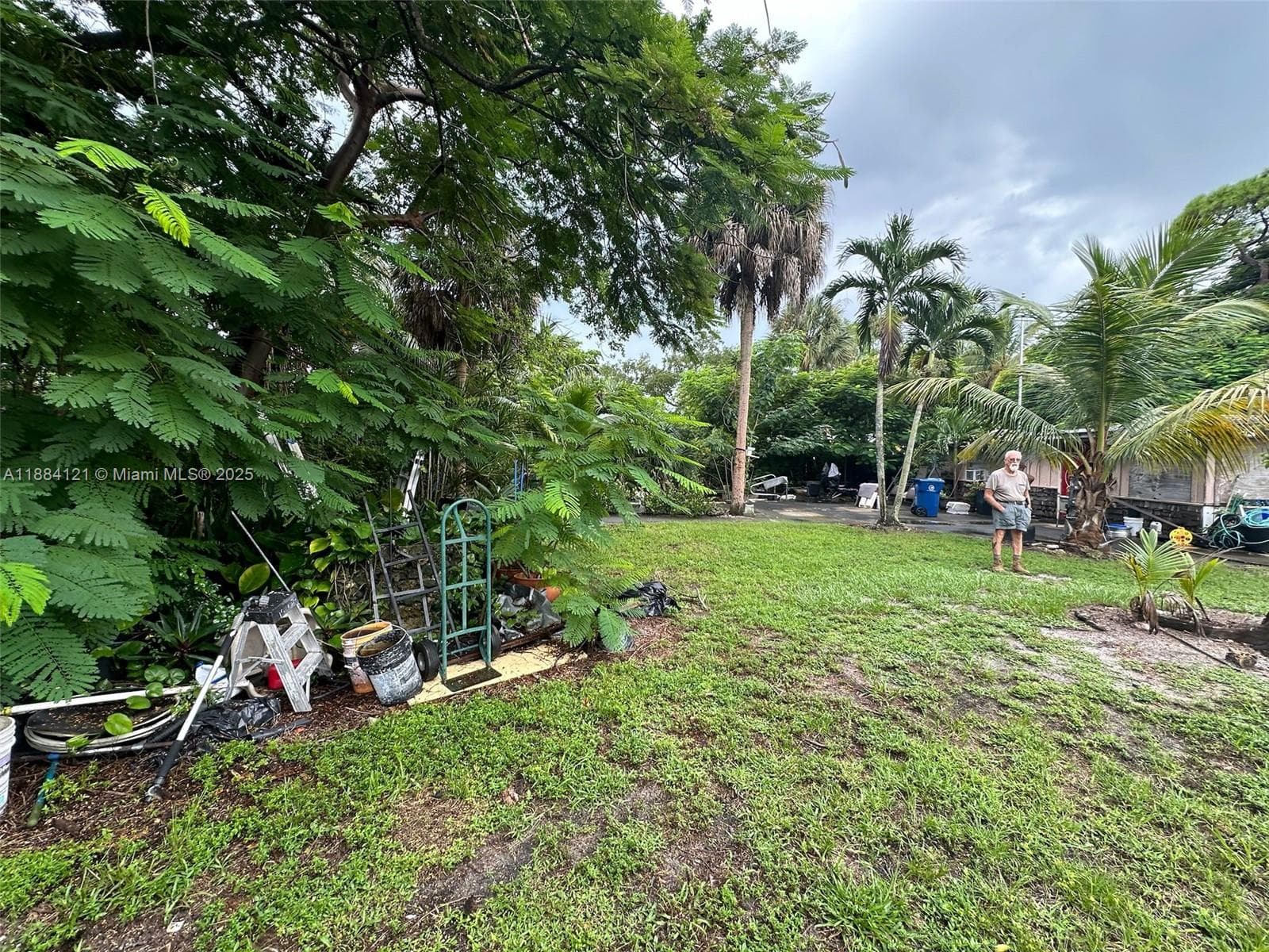 1499 SW 28th Way photo 29