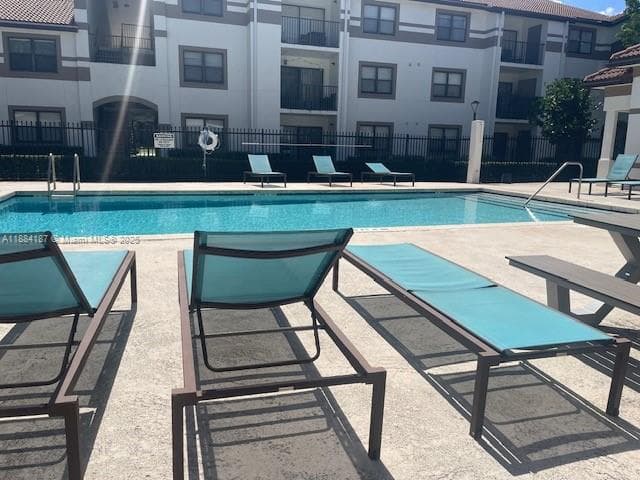 560 S Park Rd · #16-7 in Hollywood - Photo 14