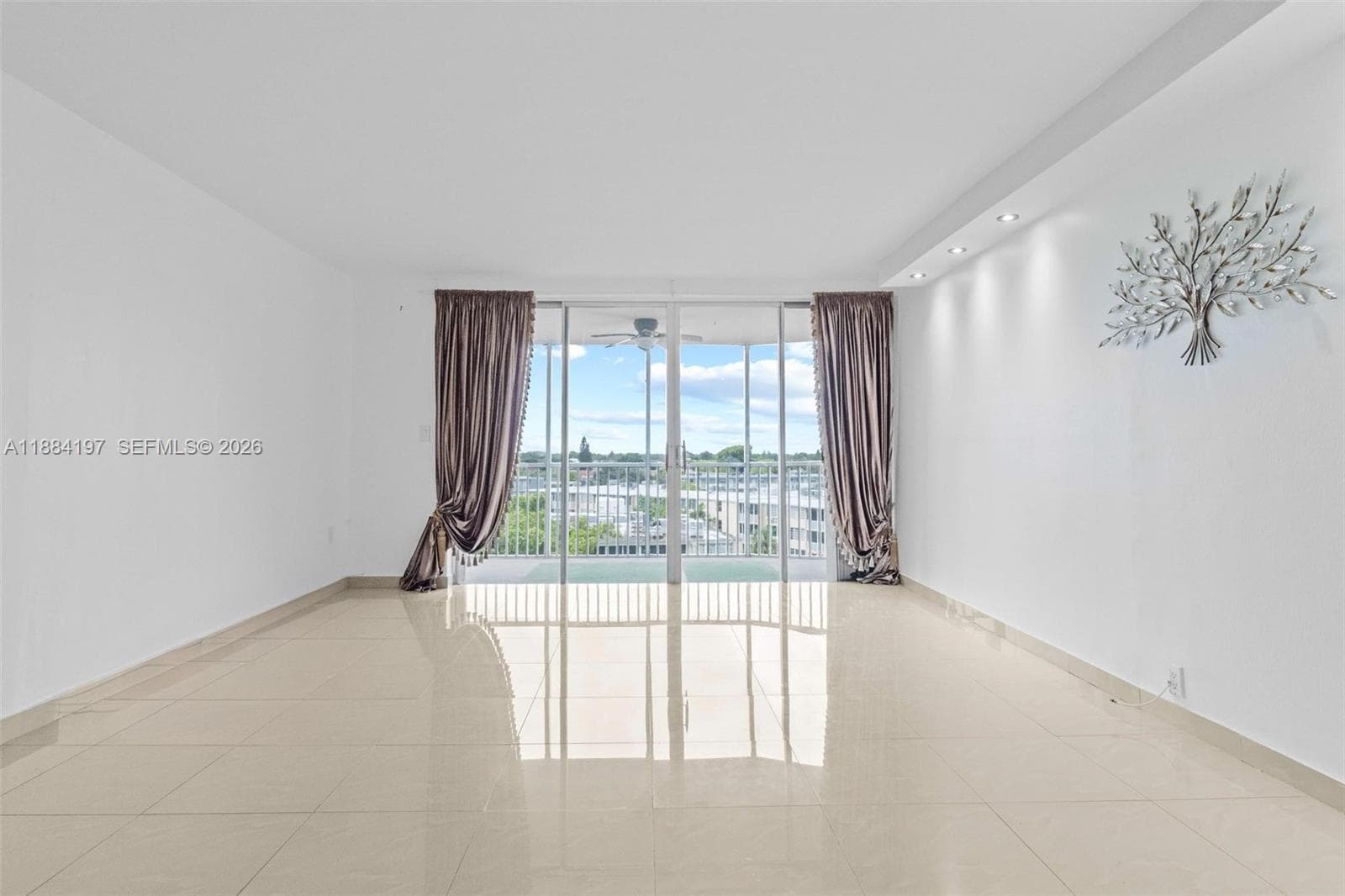 jade winds group · #700-1 in Miami - Photo 6