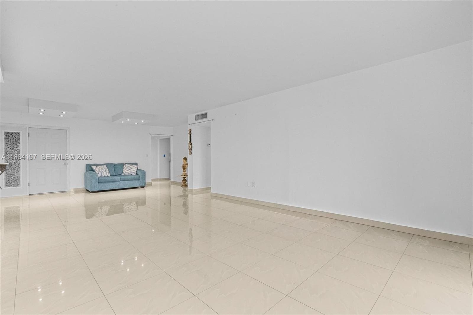 jade winds group · #700-1 in Miami - Photo 12