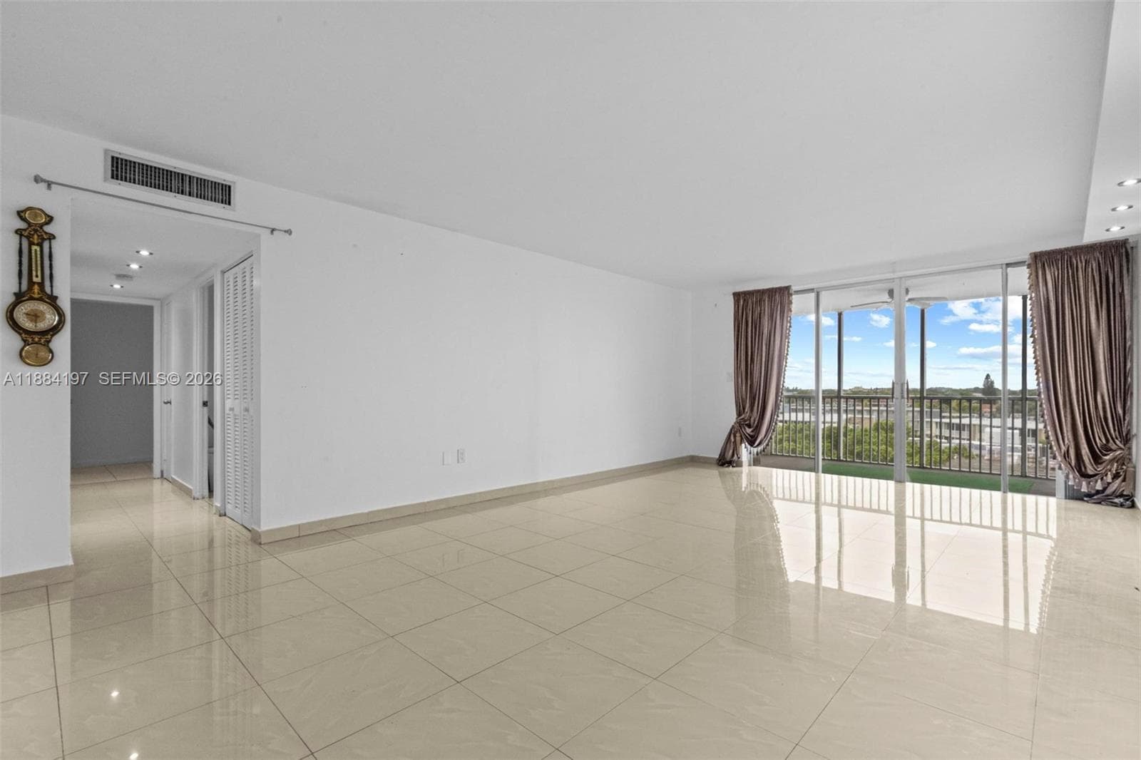 jade winds group · #700-1 in Miami - Photo 1