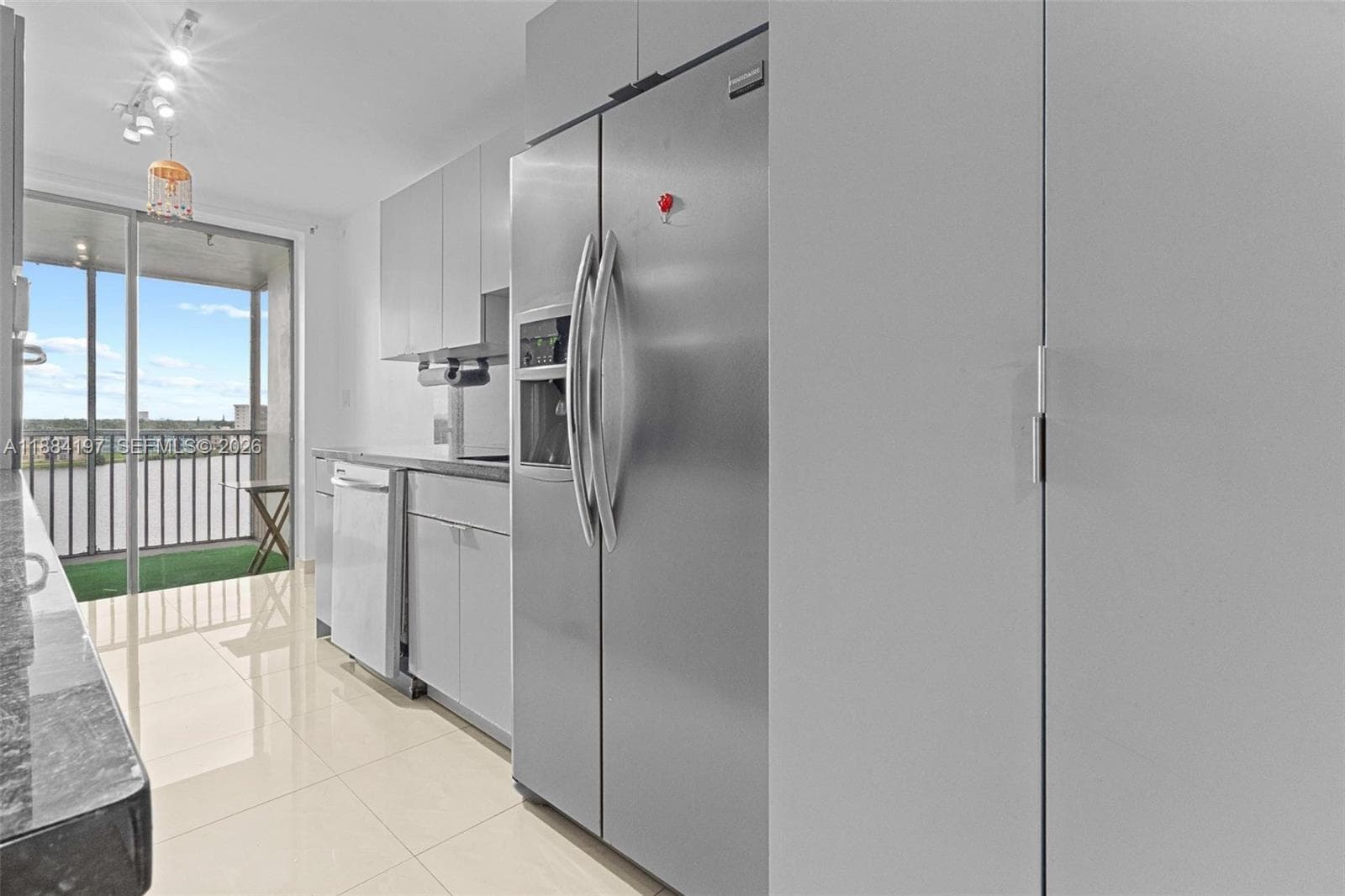jade winds group · #700-1 in Miami - Photo 10