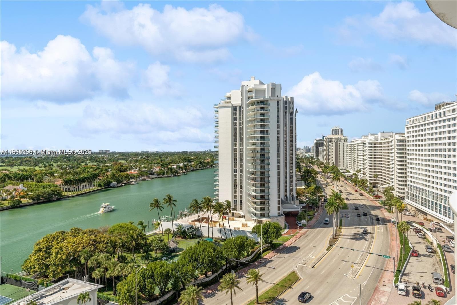 THE CARRIAGE HOUSE CONDO · #833 in Miami Beach - Photo 28