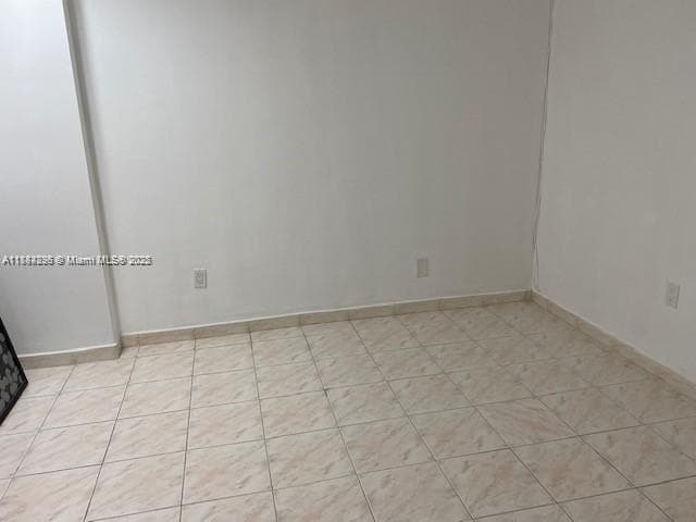 THE CARRIAGE HOUSE CONDO · #833 in Miami Beach - Photo 24