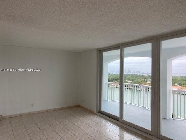 THE CARRIAGE HOUSE CONDO · #833 in Miami Beach - Photo 19